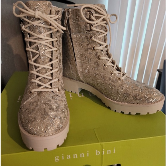 NWB BEAUTIFUL AUTHENTIC GIANNI BINI BLING COMBAT BOOTS 7.5 NEW IN BOX MSRP 89.99 - Picture 2 of 7